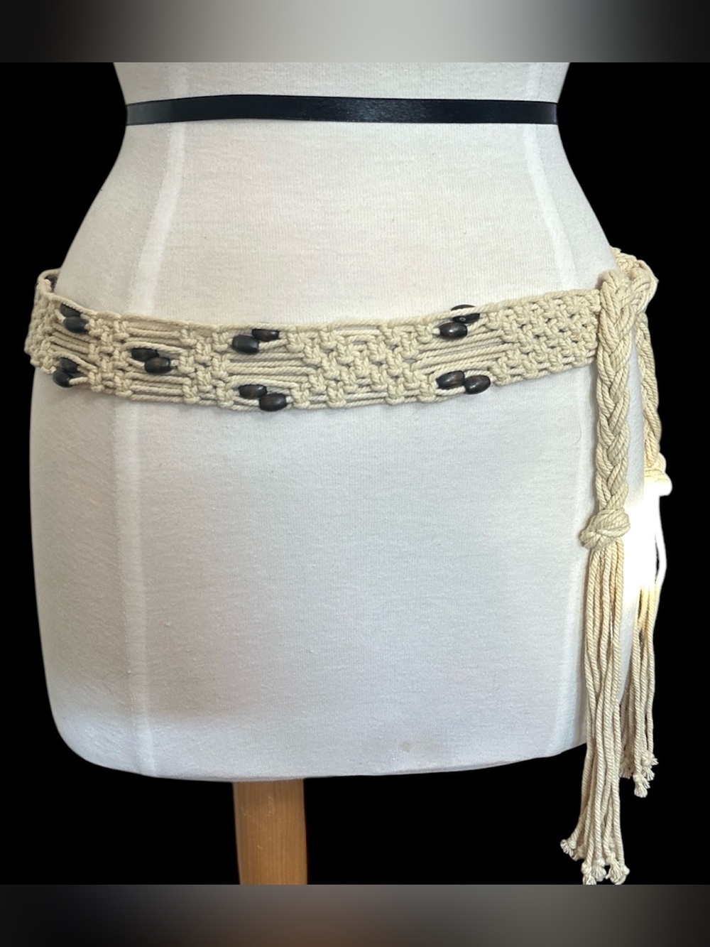 Handwoven Cream Macrame Waist Belt with Wood Bead Accents